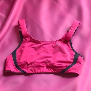 🏃🏽‍♀️Moving Comfort Sports bra (pink)